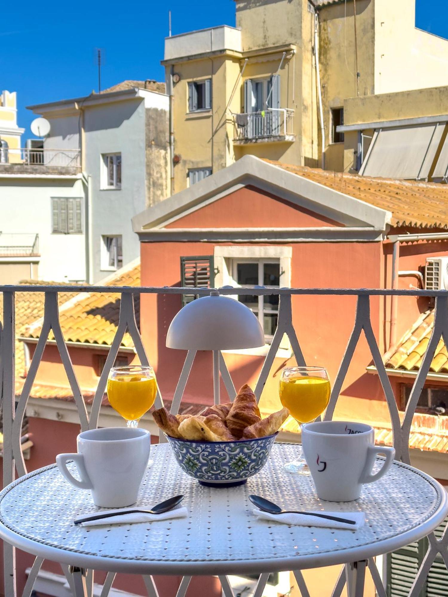Vailato Swan White Suite Corfu  Bagian luar foto