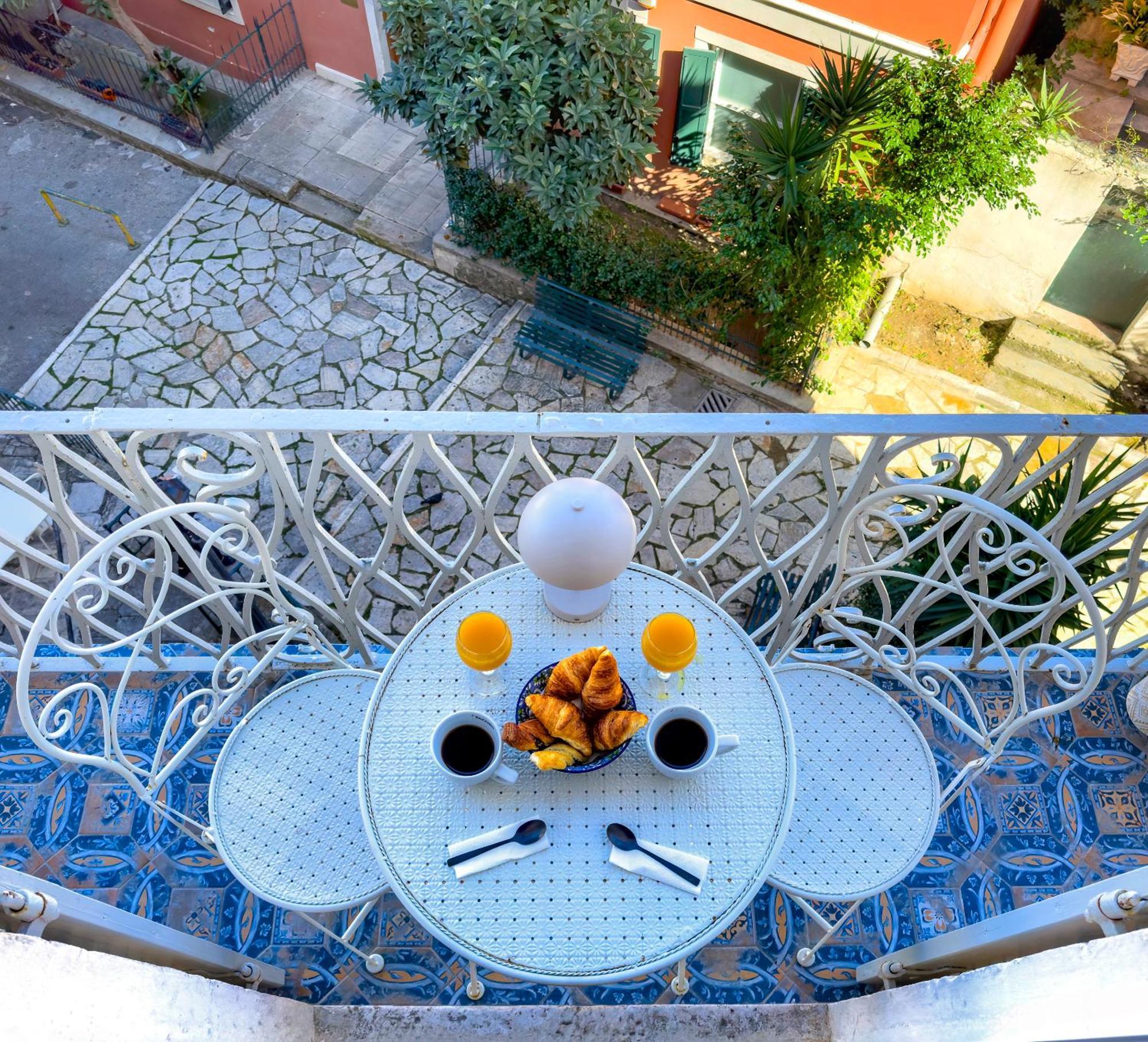 Vailato Swan White Suite Corfu  Bagian luar foto